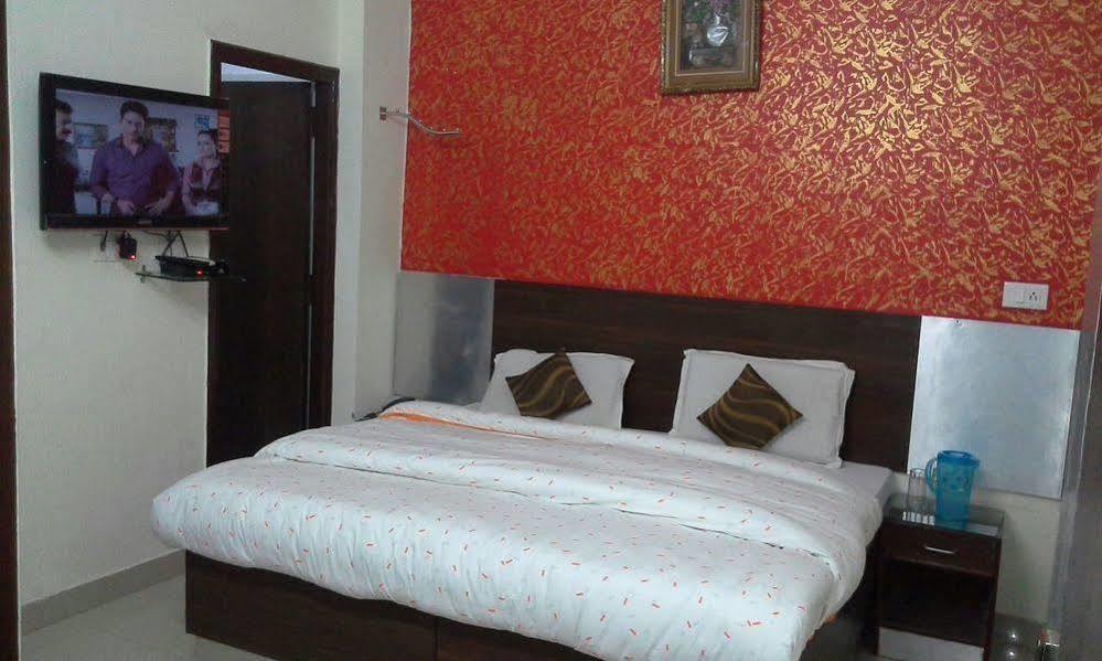 Hotel Anand Villa Agra  Dış mekan fotoğraf